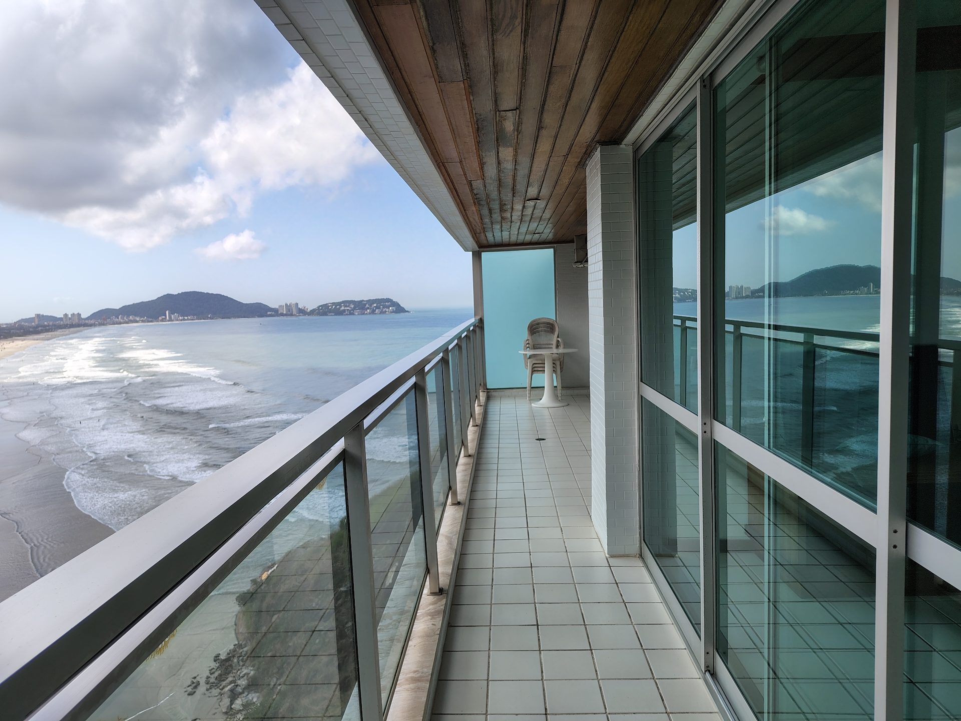 Apartamento com 3 quartos, Morro do Maluf, Guarujá em Pitangueiras, Guarujá — foto 2