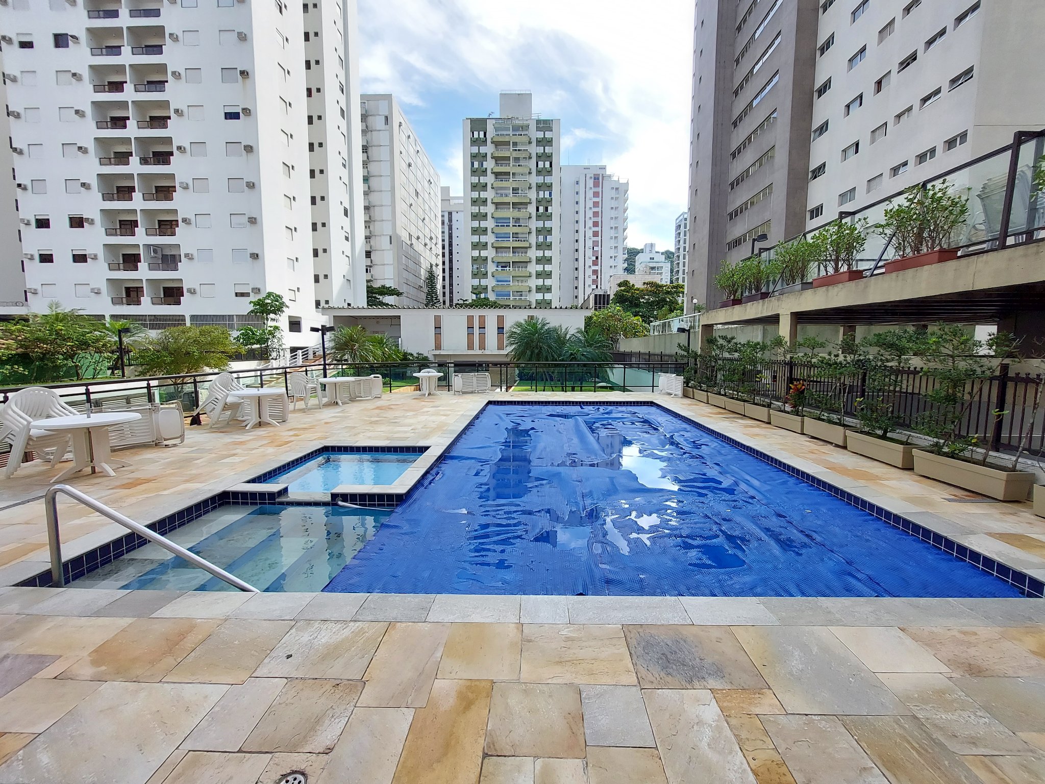 Apto 4 quartos, frente praia Pitangueiras, 2 vagas, lazer. em Pitangueiras, Guarujá — foto 24