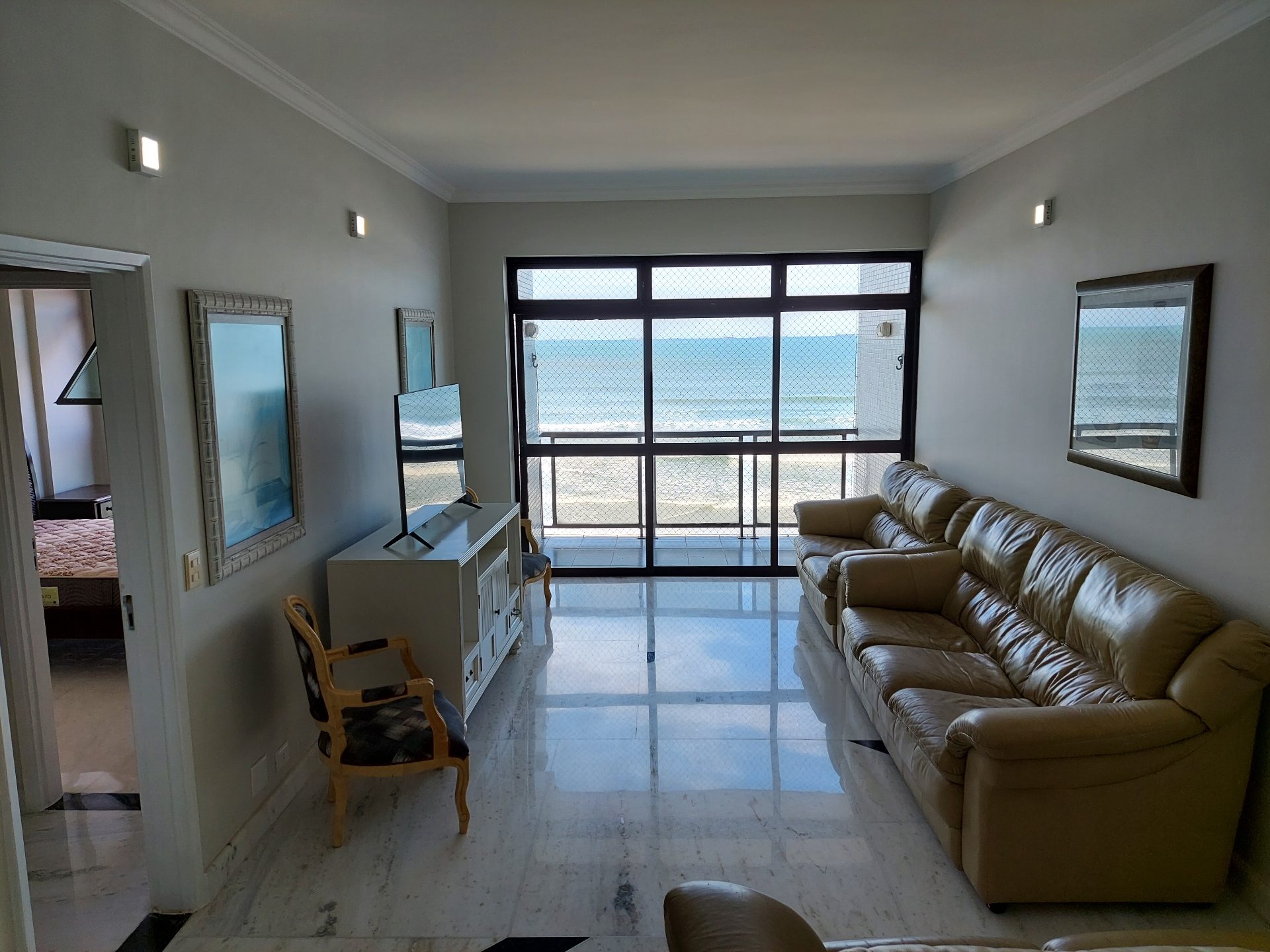Apto 4 quartos, frente praia Pitangueiras, 2 vagas, lazer. em Pitangueiras, Guarujá — foto 3