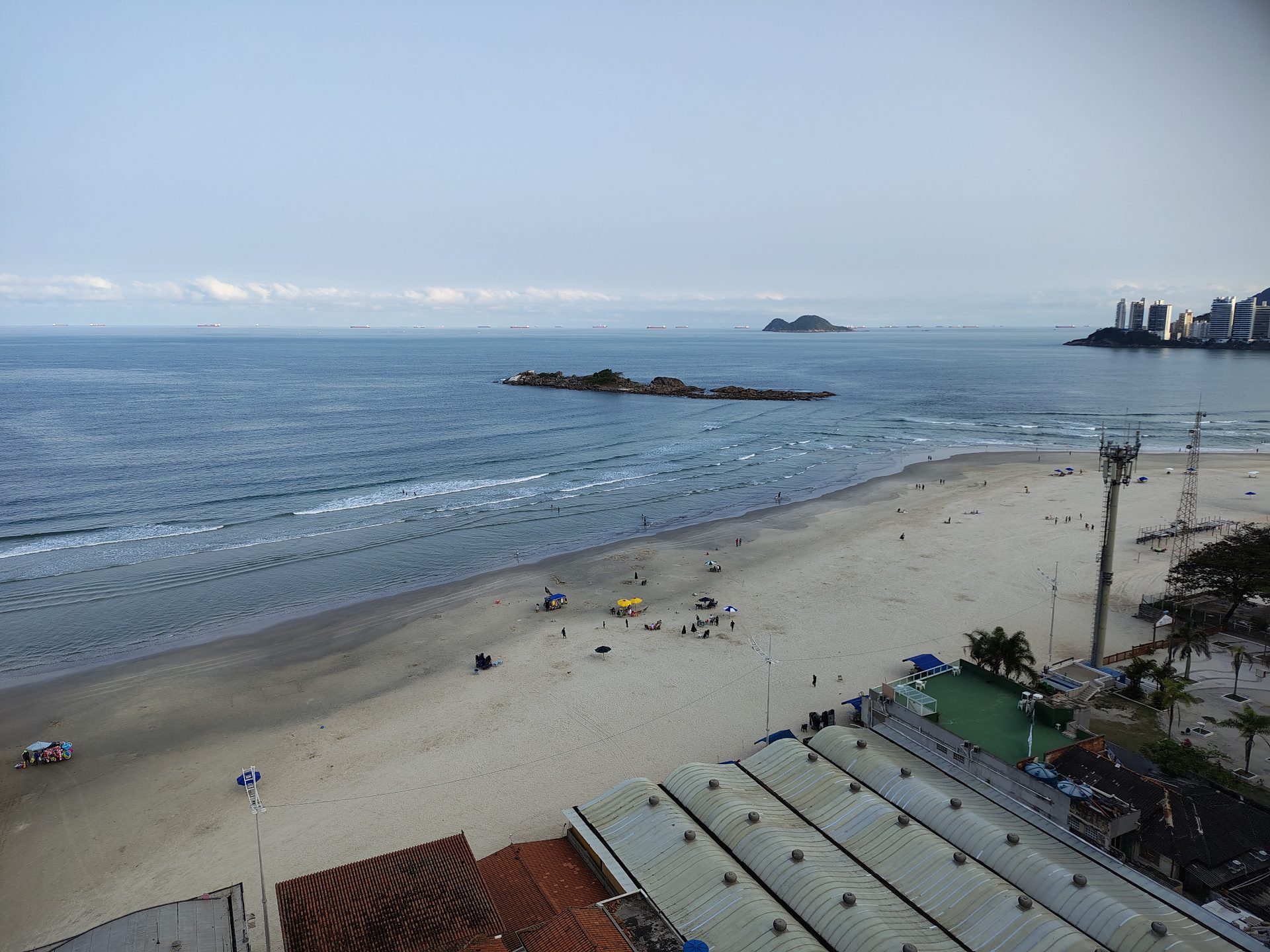 Apto frente praia Pitangueiras, 4 quartos, sacada, 1 vaga em Pitangueiras, Guarujá — foto 10