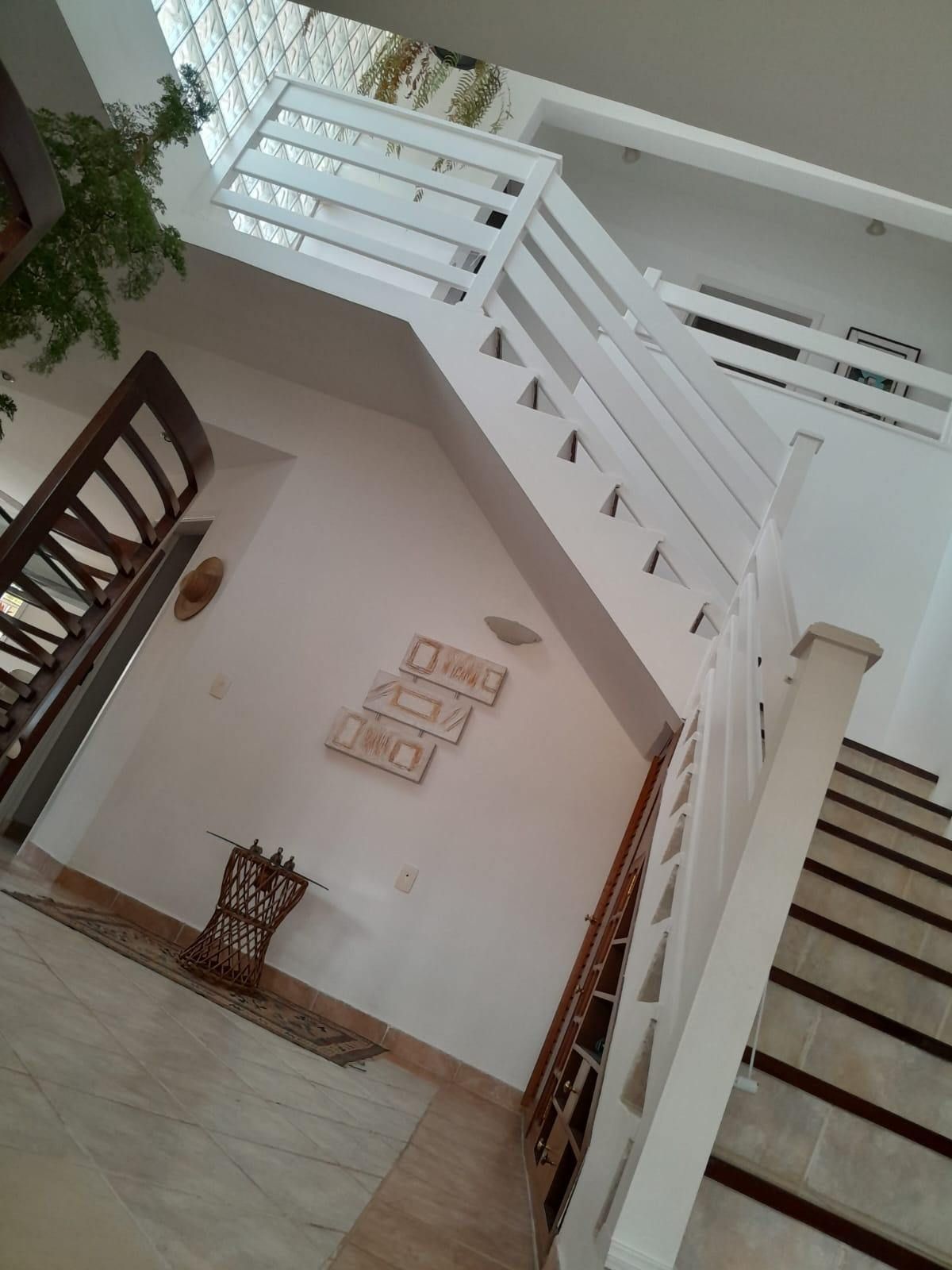 casa para comprar em Jardim Virgínia, Guarujá — foto 2 de 8