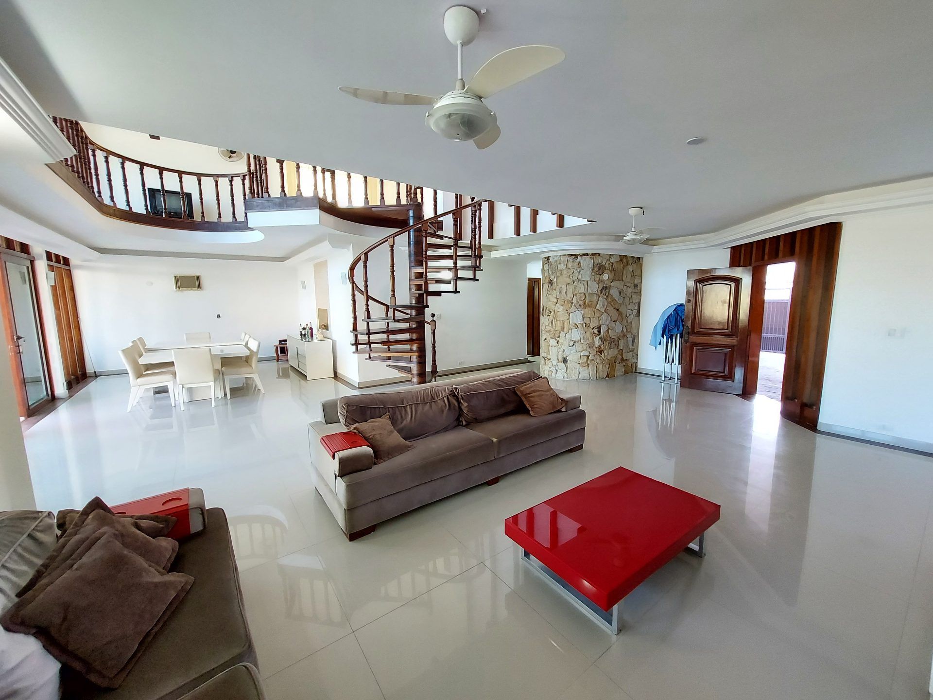 casa para comprar em Enseada, Guarujá — foto 2 de 8